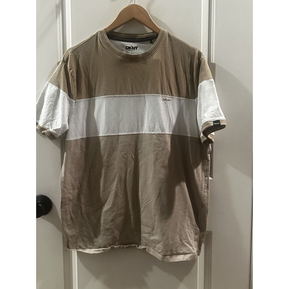 DKNY Men's Round Neck Stripped Shirt Size Large